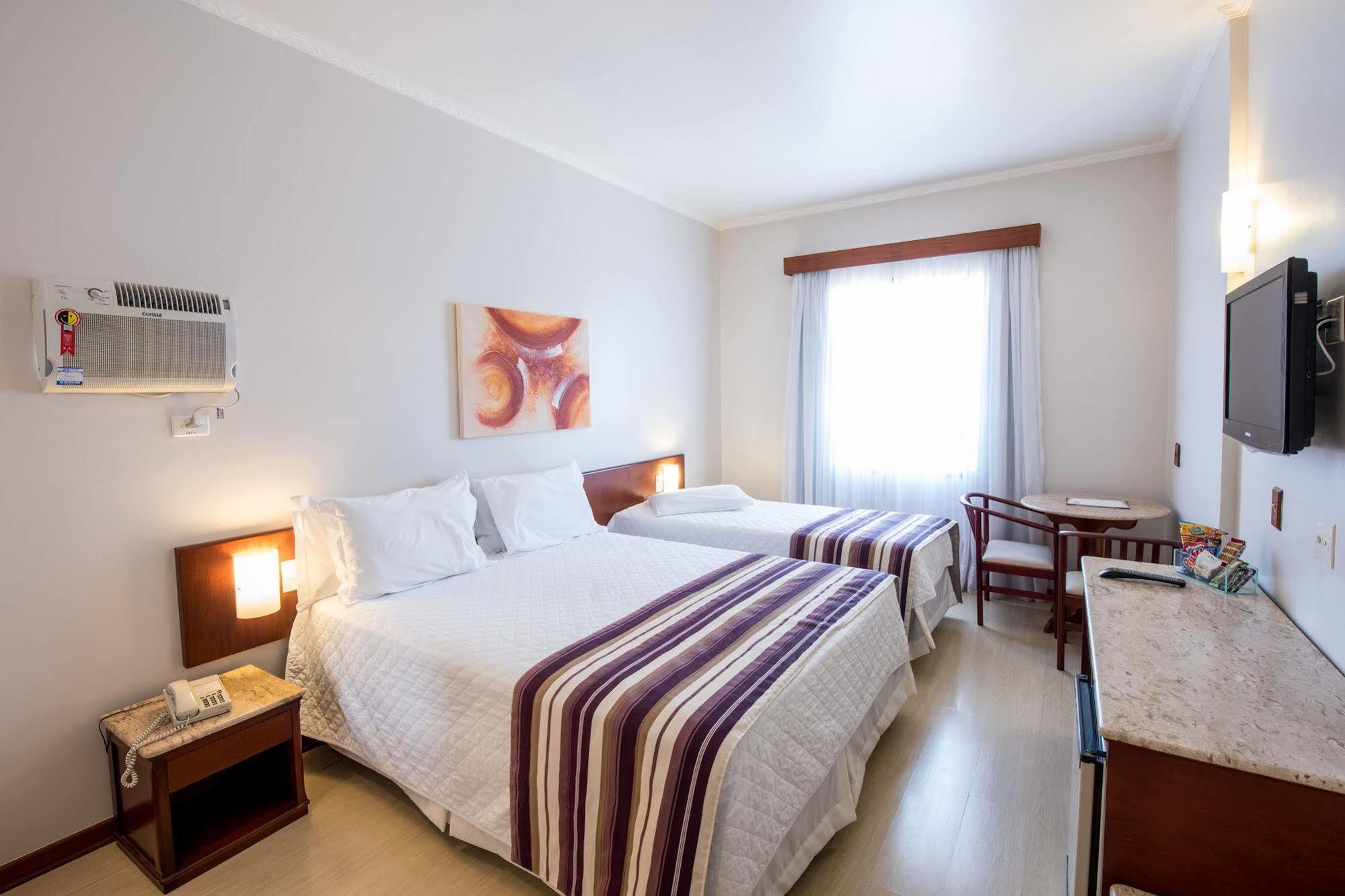 Hotel Carlton Plaza Poços de Caldas Eksteriør bilde