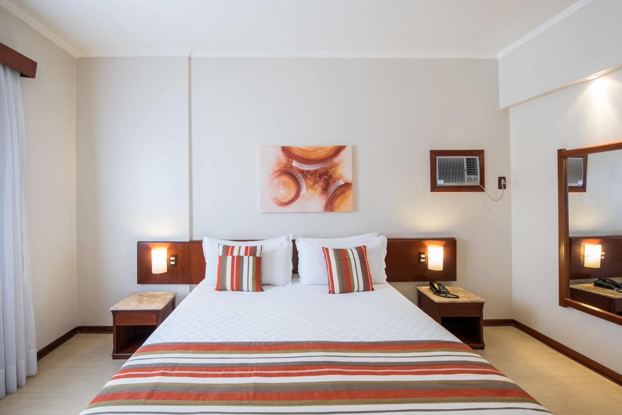 Hotel Carlton Plaza Poços de Caldas Eksteriør bilde